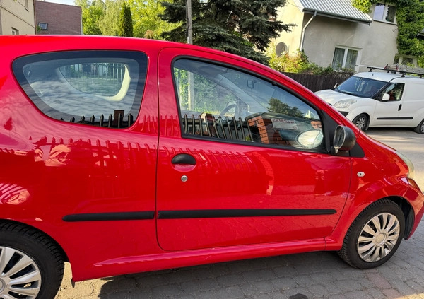 Toyota Aygo cena 9900 przebieg: 139000, rok produkcji 2006 z Warszawa małe 301